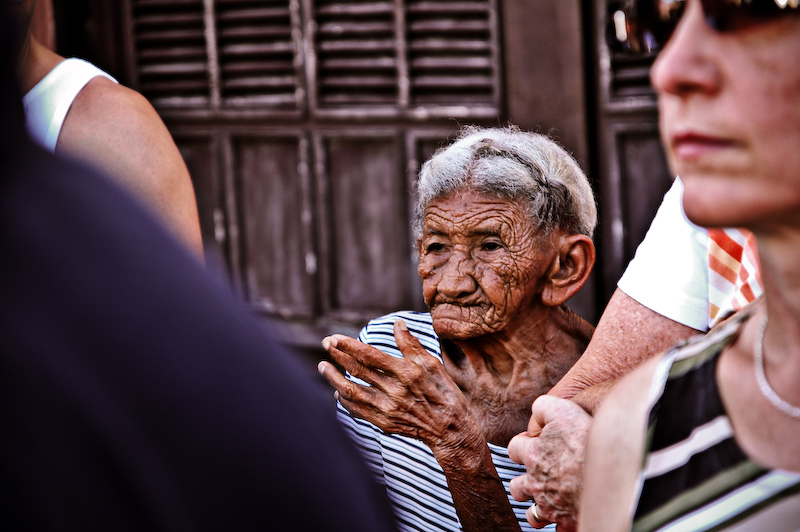 old woman - trinidad cuba
